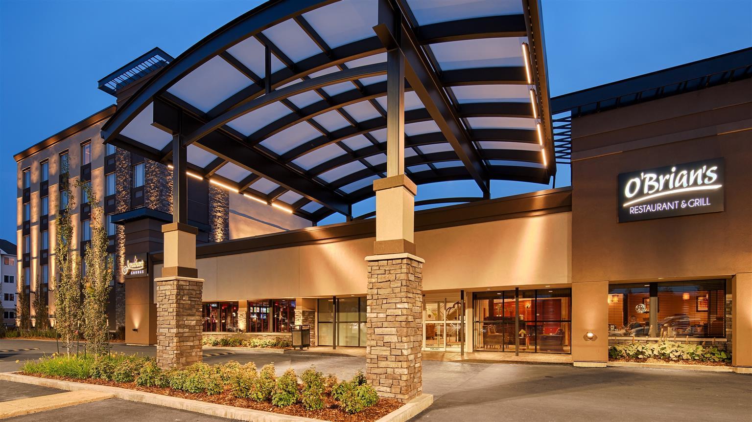 Best Western Premier Denham Inn & Suites Leduc Ngoại thất bức ảnh